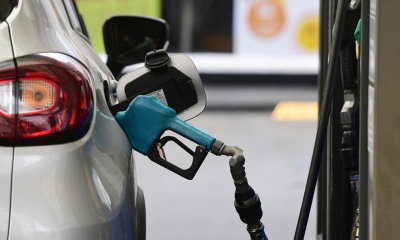 Massa congeló el impuesto a los combustibles