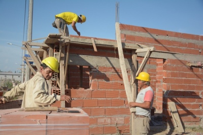 Batakis: "La actualización de las UViS asegura la construcción de viviendas"
